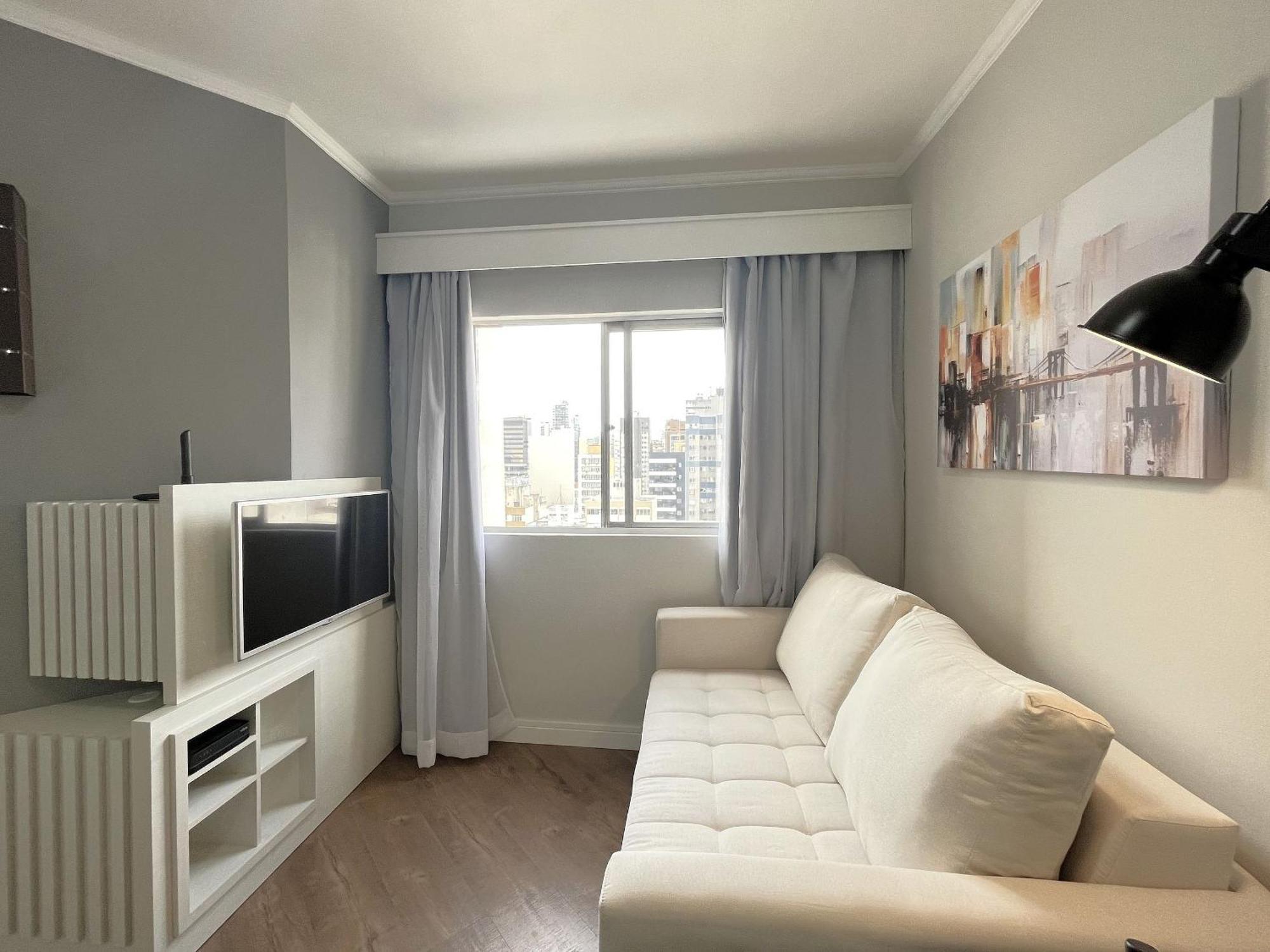 Apartment Predio No Coracao De - Ed. Charlie Chaplin *