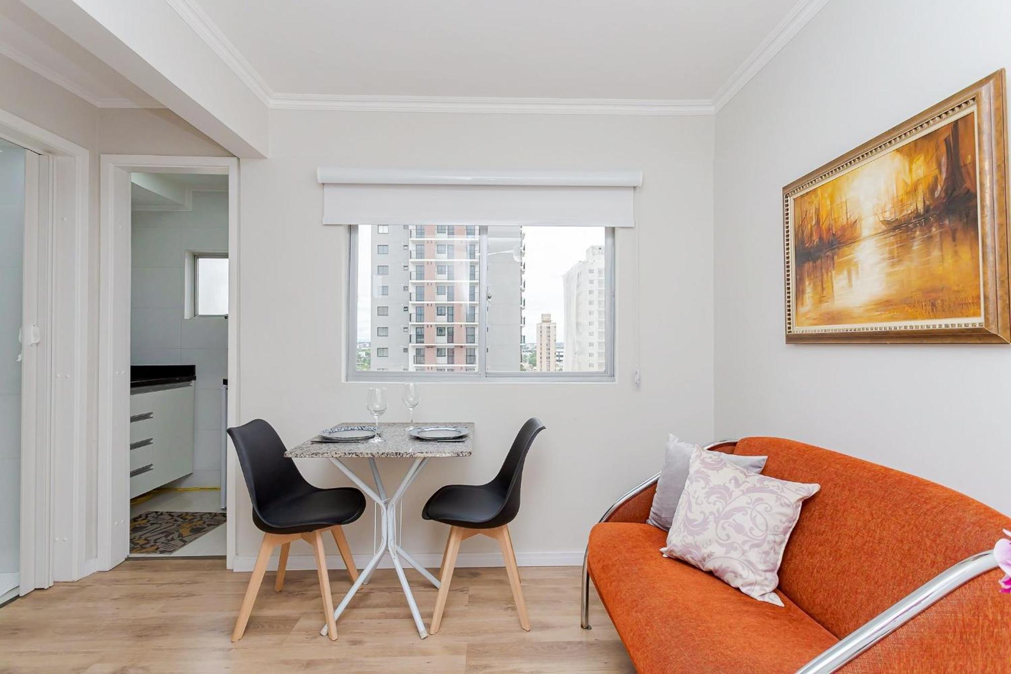 Predio No Coracao De - Ed. Charlie Chaplin Apartment *